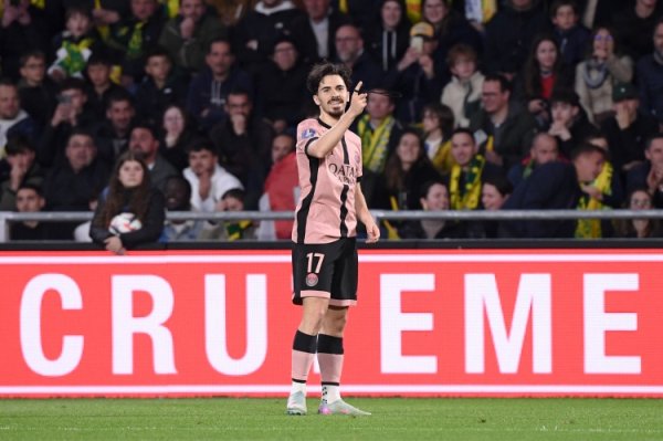 保莱塔：维蒂尼亚是现象级球员，他和佩德里让我想起伊涅斯塔